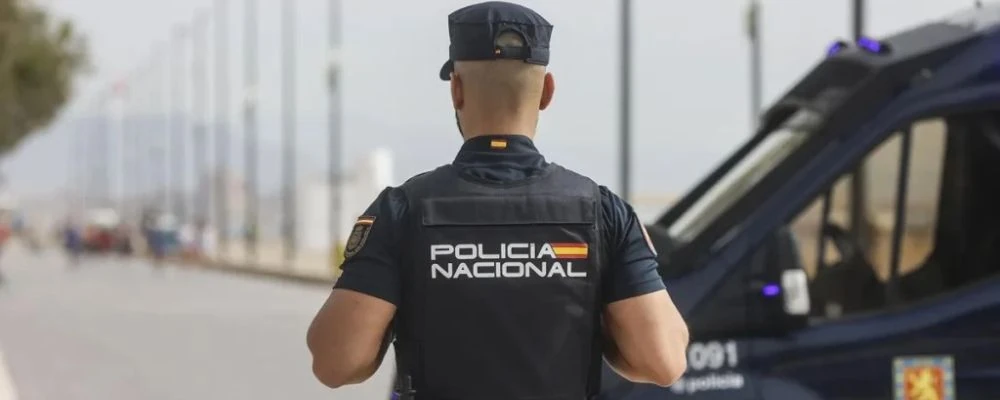Oposiciones Policía Local: prepara la plaza de tu municipio